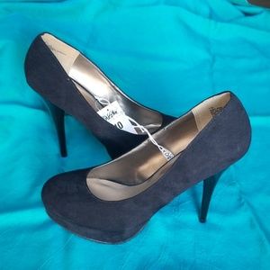 Mossimo Black Suede Heels